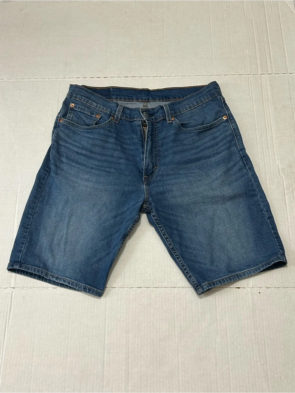 Levi's 505 Regular Straight Fit Men's Denim Jean Shorts W32 L